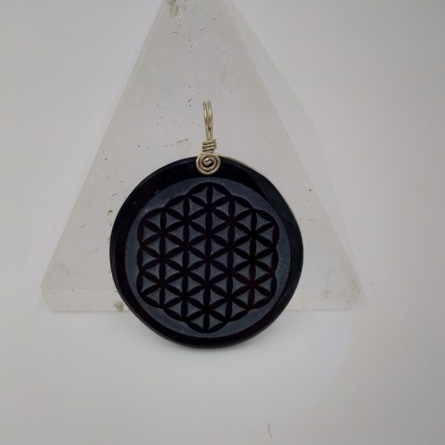 Pendentif Obsidienne noire fleur de vie